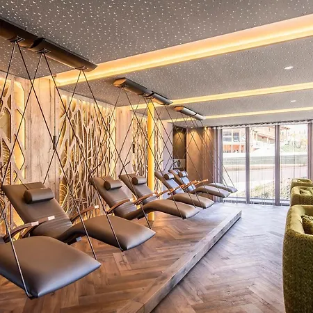 Quellenhof Luxury Passeier 호텔 5*